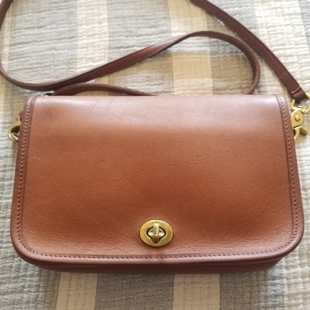 Vintage Coach | Pocket Purse #9755